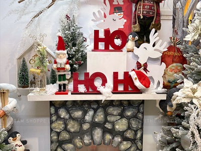 Mô hình Chú lính chì cầm lịch gỗ đếm ngày đến Giáng Sinh C40cm MHDB-XMAS-09